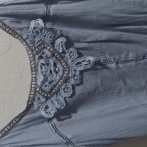 Flirty Tank - Picture 2 of 4